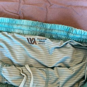 VRST running shorts with liner & phone pocket